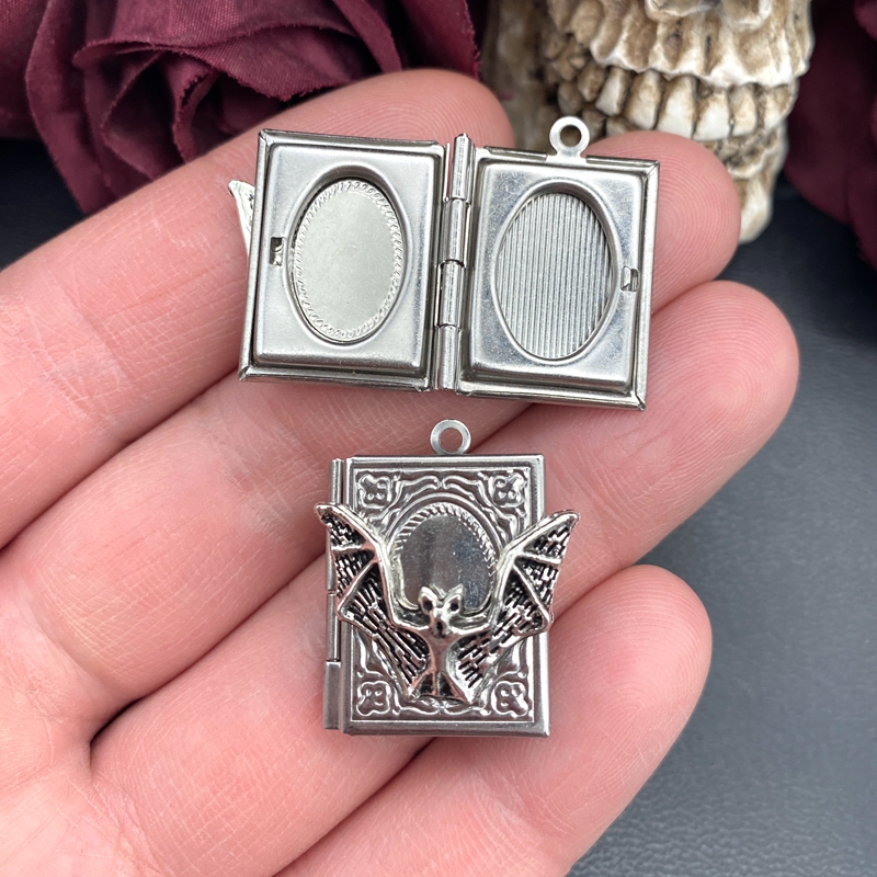 Jewelry Making Books - 2 шт. 27*22 мм медальон в